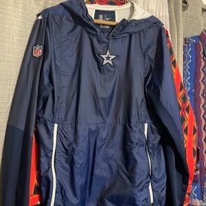 NFL Cowboys on field windbreaker